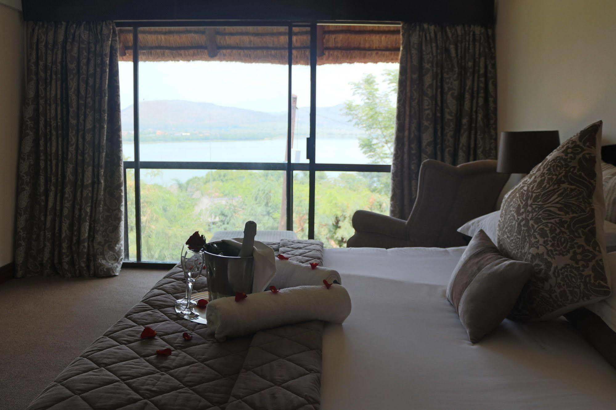 Galagos Lodge Hartbeespoort Luaran gambar